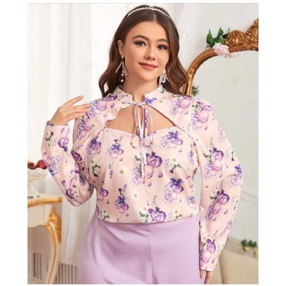 Lavender Pantsuit with Floral Print Shirt with Drawstring- Size 4X - Picture 4 of 9